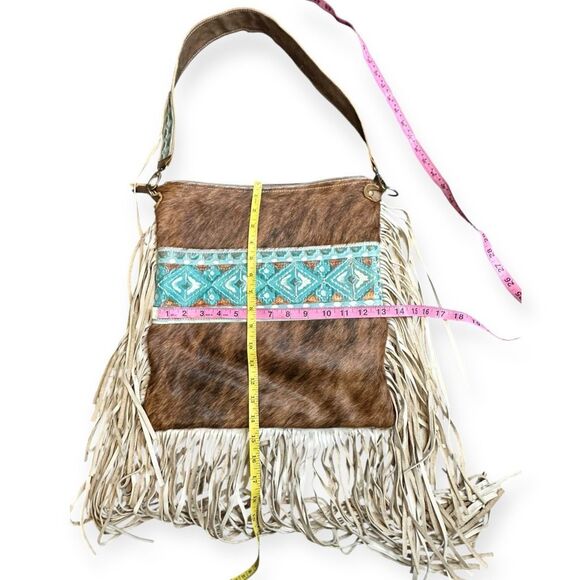 DANCING CACTUS DESIGNS Women’s Brown Cowhide Turquoise Tooled Leather Fringe Sho - Picture 6 of 7